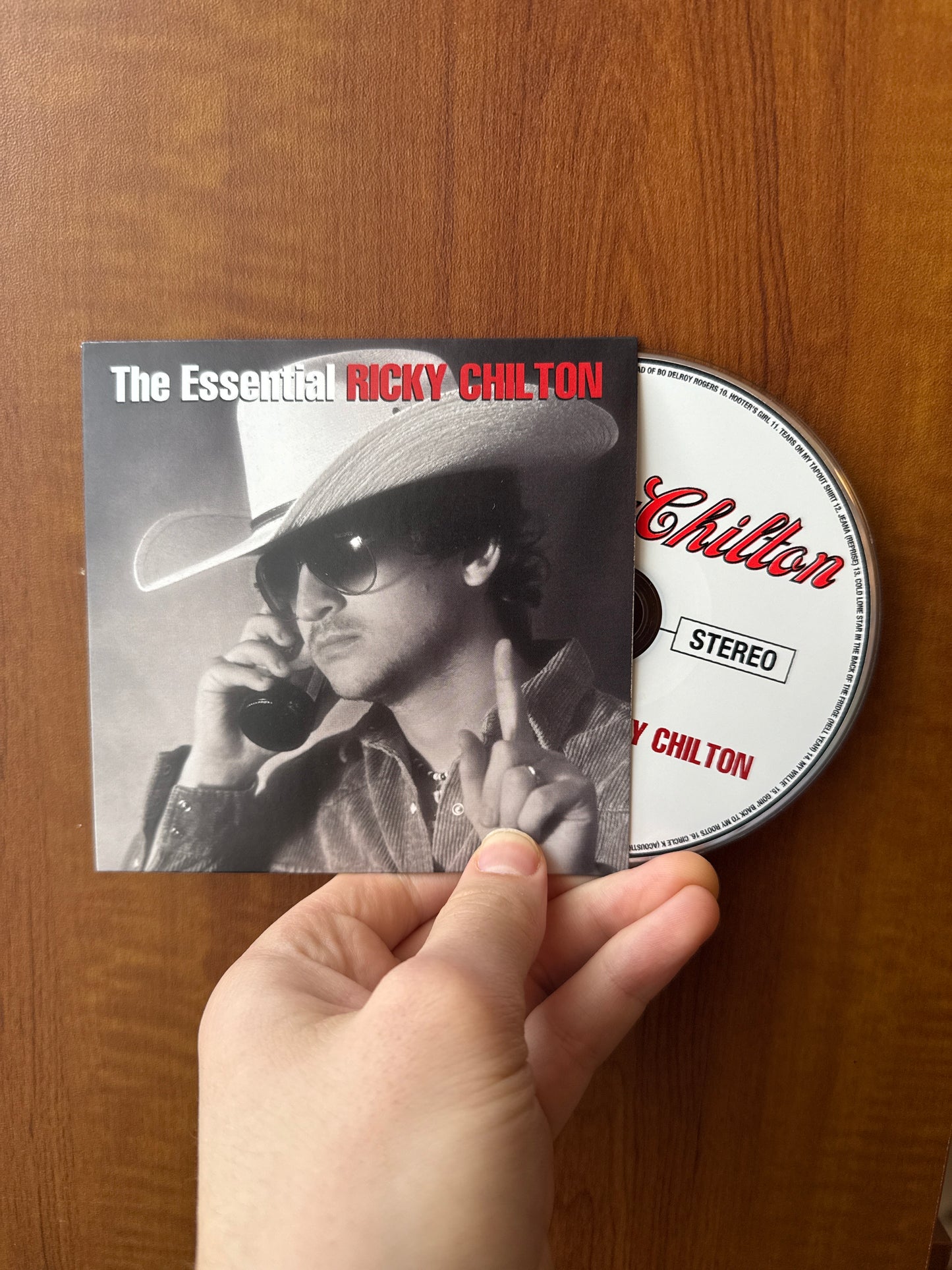 THE ESSENTIAL RICKY CHILTON CD