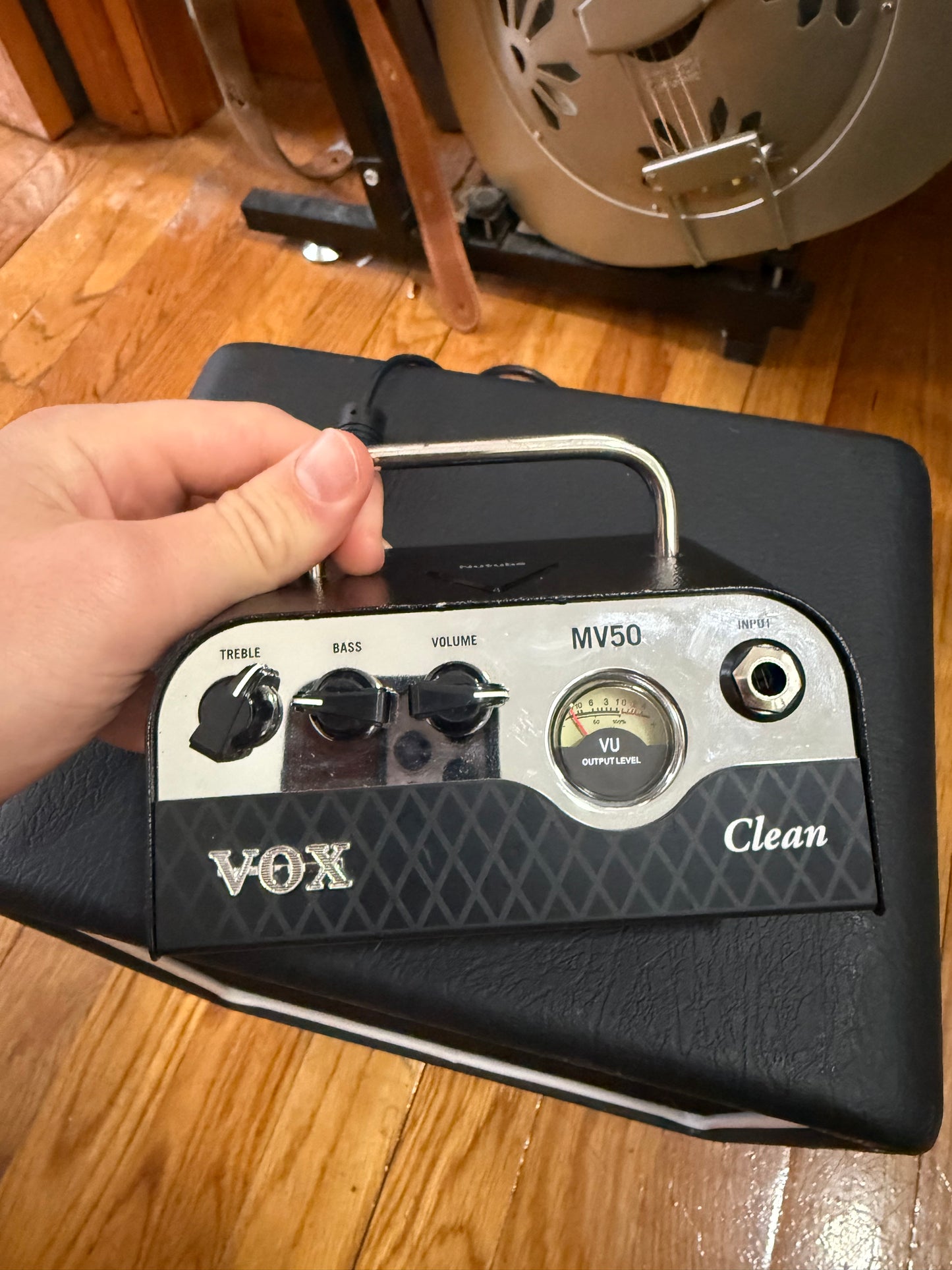 [STUDIO SALE] VOX MV50 Clean Amp + Cabinet